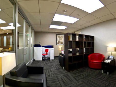 Image 21 of the Spaces - City National Plaza - 515 S Flower St - Los Angeles - CA office