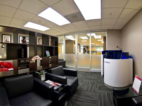 Image 22 of the Spaces - City National Plaza - 515 S Flower St - Los Angeles - CA office