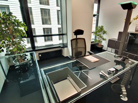 Image 11 of the Regus - Neuer Wall 50 - Hamburg office