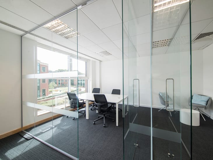 Image 40 of the Regus - Manchester, Towers - Didsbury - Wilmslow Road, M20 - Manchester office