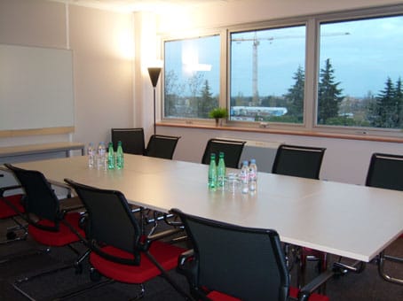 Image 6 of the Regus - Toulouse, Blagnac Airport - Avenue Didier Daurat, 31700 - Blagnac office