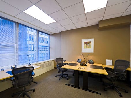 Image 17 of the Regus - 260 Madison Avenue - New York office