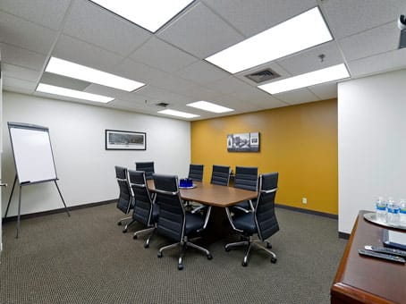 Image 20 of the Regus - Clark Tower - Poplar Avenue - Memphis, TN office