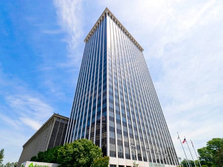 Image 12 of the Regus - Clark Tower - Poplar Avenue - Memphis, TN office