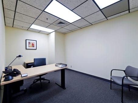 Image 15 of the Regus - Clark Tower - Poplar Avenue - Memphis, TN office