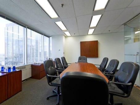 Image 18 of the Regus - Robert Speck Parkway 2 - Mississauga, ON office