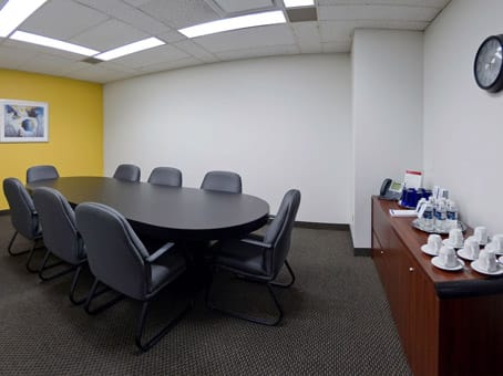 Image 19 of the Regus - Bay and Bloor - Bay Street - Toronto, ON office