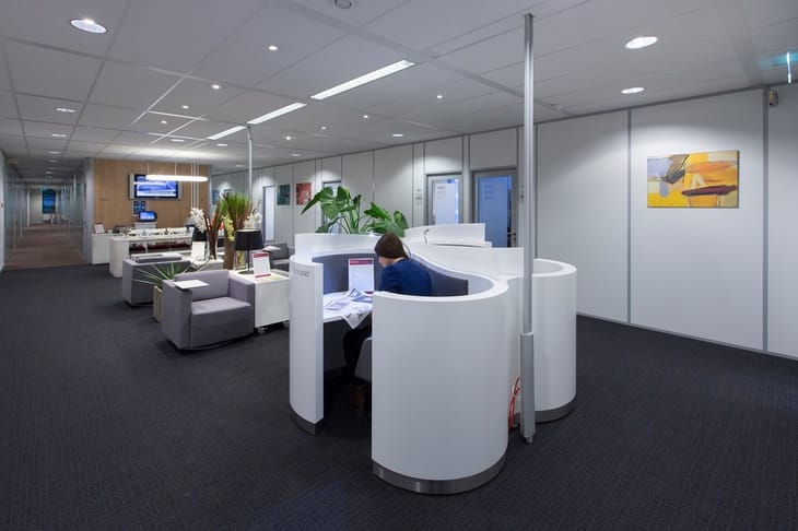 Image 16 of the Regus - Tilburg, Central Station - Hart van Brabantlaan - Tilburg office