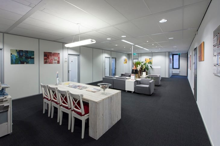 Image 17 of the Regus - Tilburg, Central Station - Hart van Brabantlaan - Tilburg office