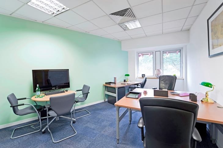 Image 13 of the Regus - NEC/Airport Waterside Centre - Solihull Parkway, B37 - Birmingham office