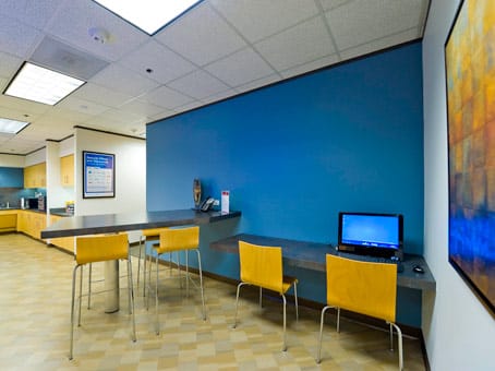 Image 16 of the Regus - Southwest Freeway - Houston, TX office