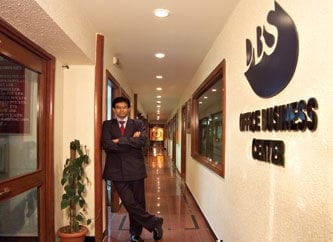 Image 11 of the DBS Club - Nariman Point, Raheja Chambers - Mumbai office