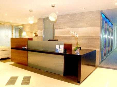 Image 11 of the Regus - The Center, 99 Queens Road Central, Hong Kong office