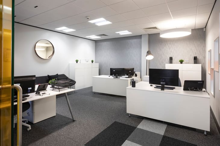 Image 45 of the Pure Offices - Lake View Drive, Sherwood Park, NG15 - Nottingham office